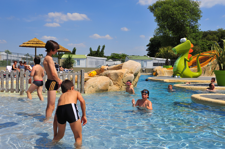 Pataugeoire du camping