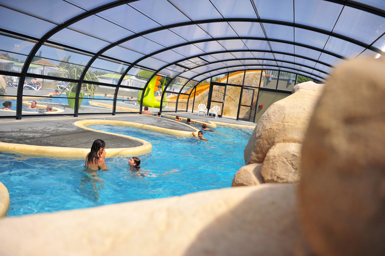 Piscine couverte du camping pas cher